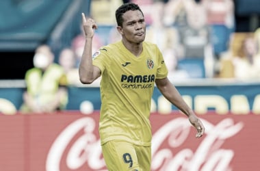 Carlos Bacca
se despide del Villarreal
