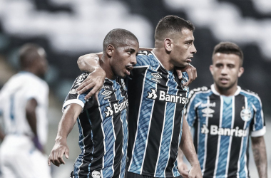 Grêmio bate Novo Hamburgo em jogo de sete gols; Gre-Nal decide segundo turno