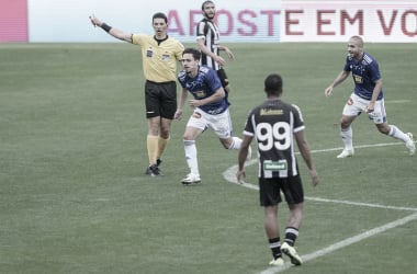 Cruzeiro vence Figueirense fora de casa e soma primeiros pontos na Série B