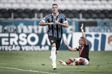 Churín volta a marcar e Grêmio vence Atlético-GO em casa