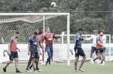 Bahia enfrenta ABC em confronto direto por classificação às quartas de final