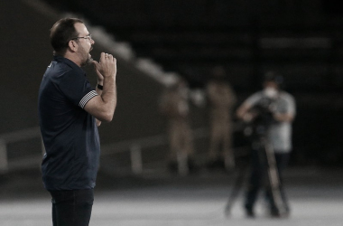 Enderson Moreira destaca importância do bom ambiente na fase positiva do Botafogo na Série B
