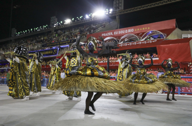 AO VIVO: Acompanhe os desfiles dos Escolas de Samba da Série Ouro