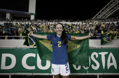 Bruninha reconhece valorização do país na base do futebol feminino