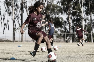 Jogadora do sub-17 da Ferroviária morre após sofrer mal súbito durante treino