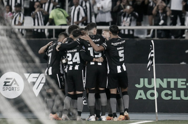 Em dia de reencontro com Loco Abreu, Botafogo atropela César Vallejo na Sul-Americana