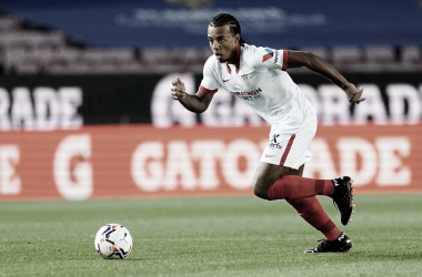 Koundé vuelve a los entrenamientos tras superar la COVID-19