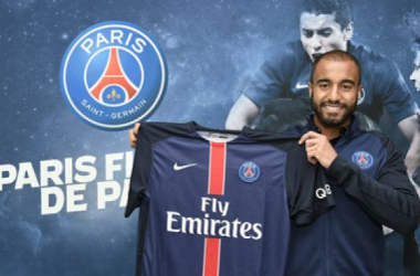 Lucas Moura prolonga su contrato con el PSG