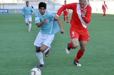 El Huesca firma a Atienza