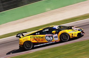 Andrea Mamé se tue en Super Trofeo