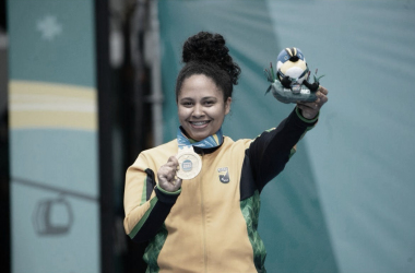 Medalha de ouro no Parapan 2023, Bya Silva superou o preconceito dentro de casa para vencer no Parabadminton