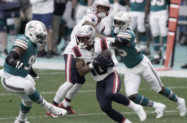 Resumen y anotaciones: New England Patriots 7-20 Miami Dolphins en NFL 2022