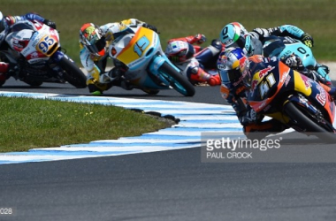 Epic battles, pile-ups, red flags in Moto3