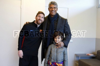 Frank Rijkaard de visita en Barcelona