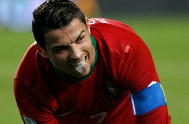 Cristiano Ronaldo decide, Portugal derrota Suécia e fica perto da Copa 2014