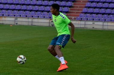 Mojica vuelve a entrenarse con sus compañeros