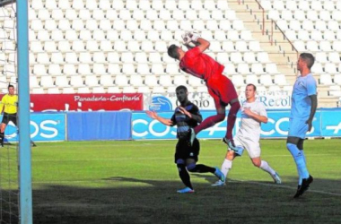 Albacete 2-0 Granada B: Rubén Cruz da el liderato al Alba