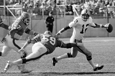 Oakland Raiders Legend Quarterback Ken &#039;The Snake&#039; Stabler Passes Away at 69