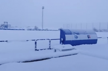 La nieve altera la sesión de trabajo del Deportivo Alavés