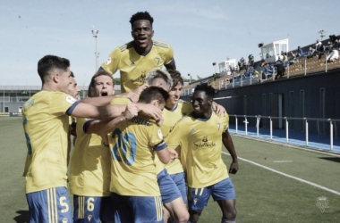 El Cádiz B se estrena en liga con una victoria (2-0)