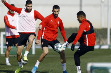 El Granada CF se queda en Barcelona tras la Copa en Badalona y antes de ir a Sevilla