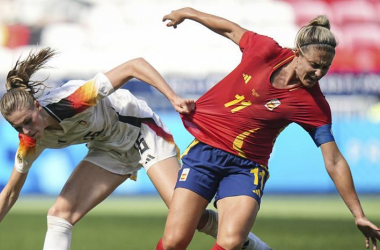 La Selección femenina de fútbol se queda a las puertas de la medalla en su debut