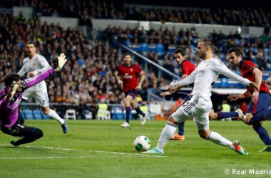 El tercer tiempo: Cristiano Ronaldo por el centro, incómodo