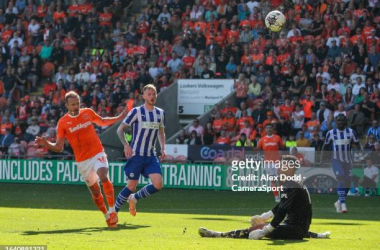 &nbsp;Jordan Rhodes in action for Blackpool against Wigan (Photo by Alex Dodd - CameraSport)<br>