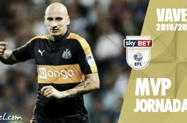 Jonjo Shelvey, MVP de la séptima jornada de Championship