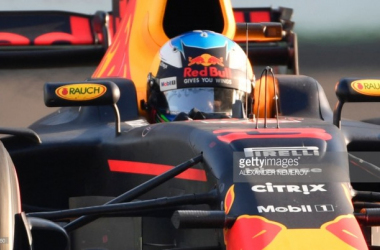 Ricciardo takes the spoils in frantic Azerbaijan GP - as it happened