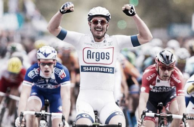 Degenkolb culmina una semana de ensueño ganando la París - Tours