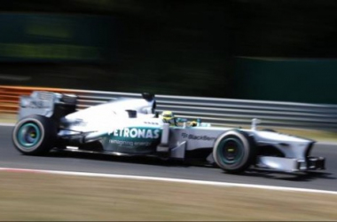 Hongrie : Hamilton, la preuve par 4