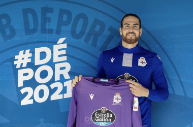 Carlos Abad, canterano blanco, refuerza la meta del RC Deportivo