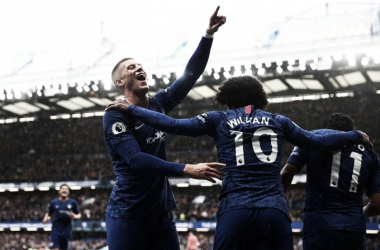 Chelsea goleia Everton e segue firme por vaga na Champions League