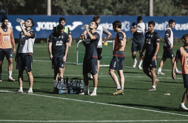 José Luis Mendilibar convoca a 25 jugadores para el inicio liguero