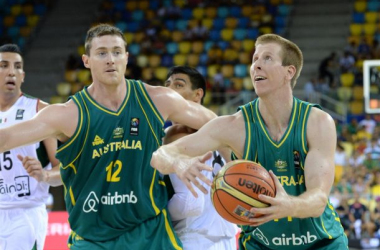 FIBA World Cup: Australia Handles Mexico 70-62, Advances On