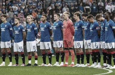 Glasgow Rangers goleia o Aberdeen e fecha campanha do título