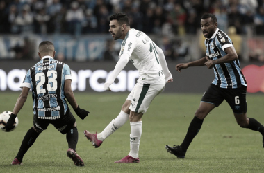 Com a vantagem do empate, Palmeiras recebe Grêmio valendo vaga na semifinal da Libertadores