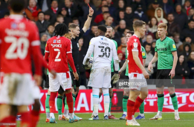 Nottingham Forest 2-2 Stoke City:  Yates rescues point for Forest late on as
Samba sent off