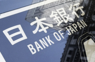 BoJ: &quot;La economía de Japón comienza a recuperarse&quot;