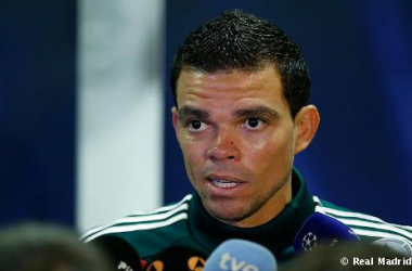 Pepe: &quot;Debemos honrar la camiseta del Real Madrid&quot;