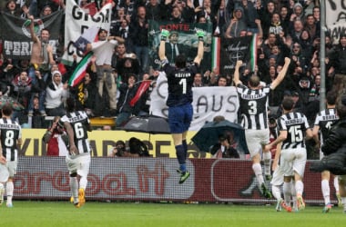 La Juve se lleva el derbi y se queda a un punto del Scudetto