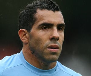 Tevez signs for Juventus