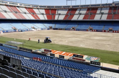 El Vicente Calderón estrenará césped