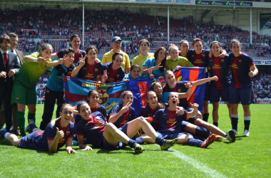 Fotogalería: el Barcelona celebra el título de liga en San Mamés
