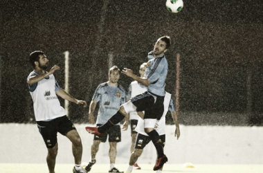 Primer entrenamiento en tierras brasileñas pasado por agua