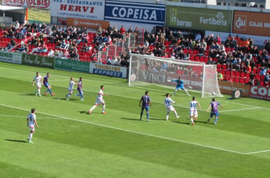 El Sporting cede ante un Huesca necesitado