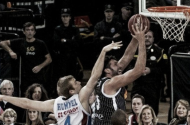 Blusens Monbus - Uxue Bilbao Basket: un ojo en Málaga y otro en Zaragoza