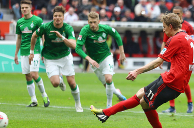 Un solitario gol de Kiessling hunde más al Bremen
