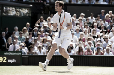 Murray takes Wimbledon title